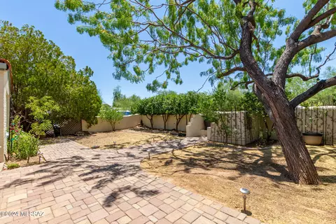 3237 E Lester St, Tucson, AZ 85716 photo 4