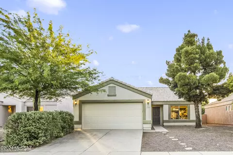 9763 E Via De Sisneroz, Tucson, AZ 85747