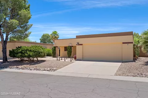 1900 N Ranch Dr, Tucson, AZ 85715