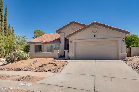 9770 E Celtis Ave, Tucson, AZ 85748
