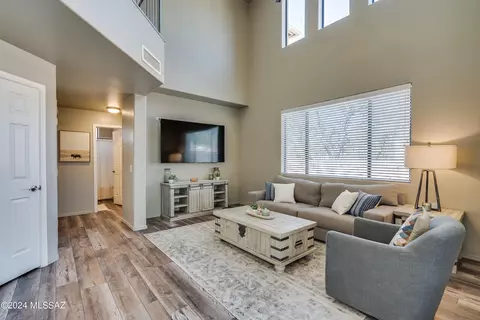 9133 E Dawn Post Rd, Tucson, AZ 85749