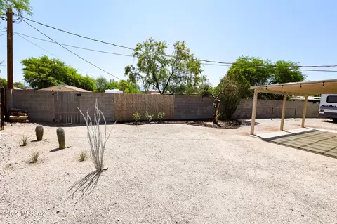 8427 E Baker St, Tucson, AZ 85710 photo 17
