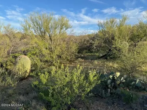 15044 Moffat Pl S, Tucson, AZ 85736