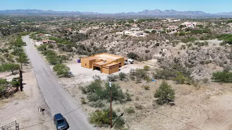 1064 Ameca Ct, Rio Rico, AZ 85648