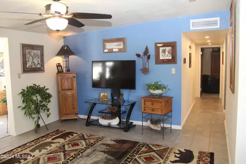 Living - 7328 E Sylvane Dr, Tucson, AZ 85710 photo 2 of 2