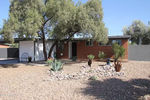 7328 E Sylvane Dr, Tucson, AZ 85710