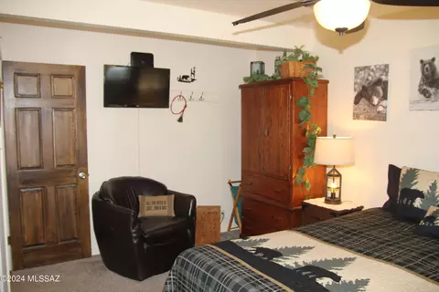 Bedroom - 7328 E Sylvane Dr, Tucson, AZ 85710 photo 2 of 6