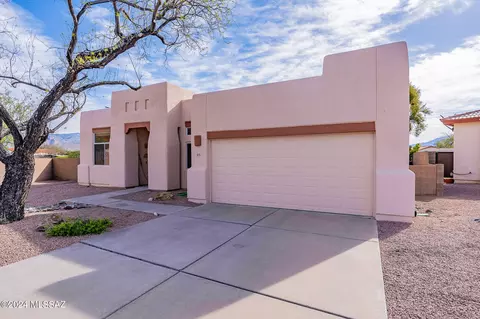 8777 E Desert Lupine Pl, Tucson, AZ 85715
