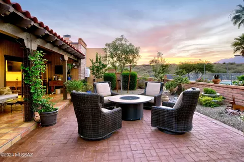 6843 E Va Vigna, Tucson, AZ 85750 photo 35