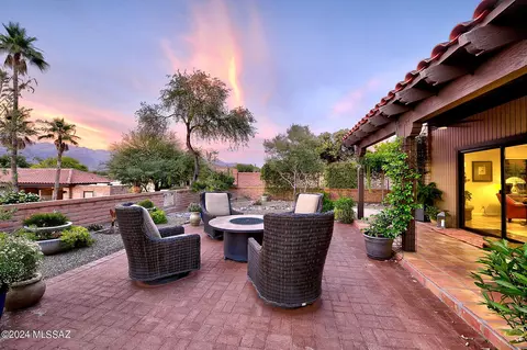 6843 E Va Vigna, Tucson, AZ 85750 photo 36
