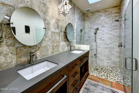 6843 E Va Vigna, Tucson, AZ 85750 photo 25