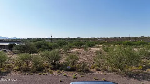 104 Bretana Ct, Rio Rico, AZ 85648