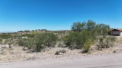 1060 Ameca Ct, Rio Rico, AZ 85648