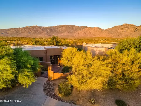13570 N Placita Montanas De Oro, Oro Valley, AZ 85755