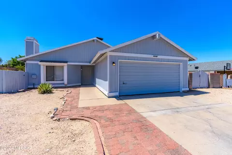 10126 Emily Dr, Tucson, AZ 85730