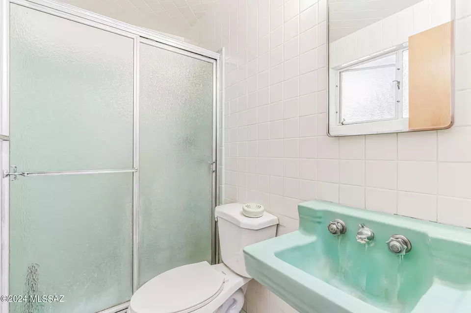  401 N Avenida De Solaz, Tucson, AZ 85745 photo 12