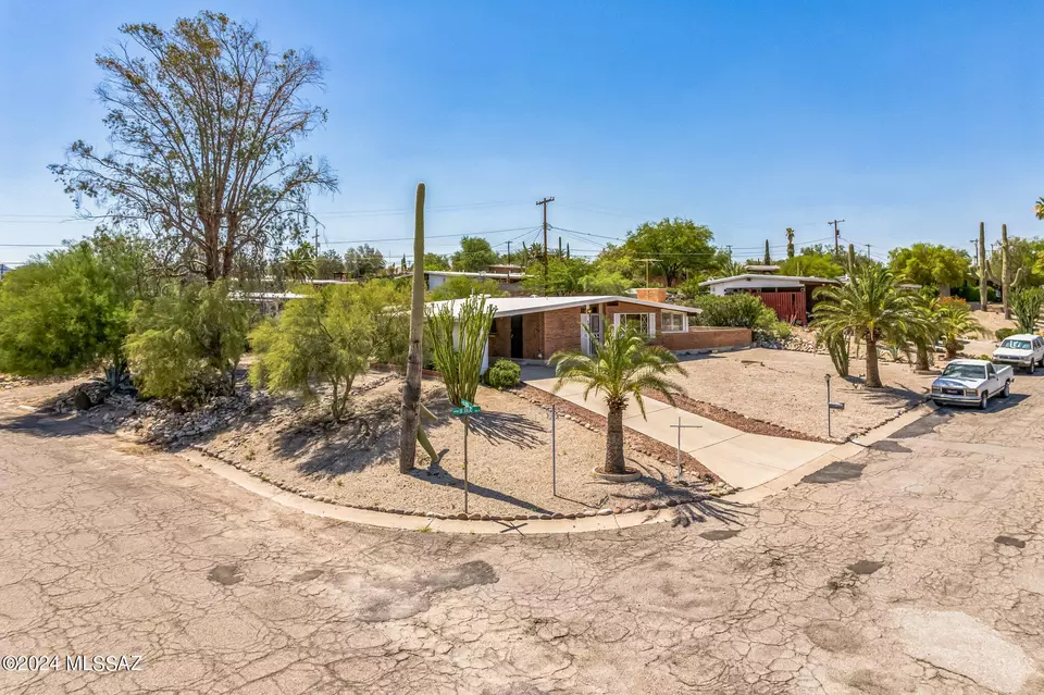  401 N Avenida De Solaz, Tucson, AZ 85745 photo 15