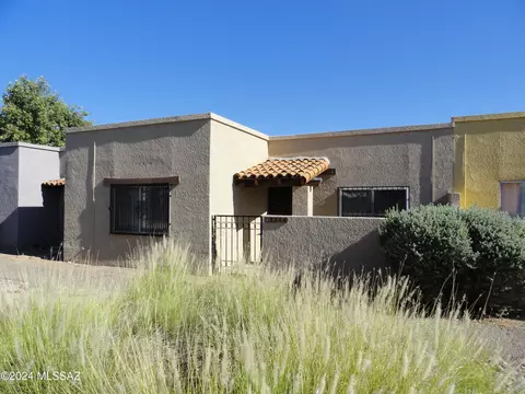 8344 E Placita Prado, Tucson, AZ 85710