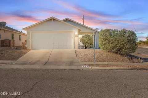 9646 E Sascha St, Tucson, AZ 85748