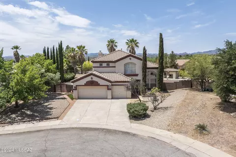 106 Mesa Ct, Rio Rico, AZ 85648