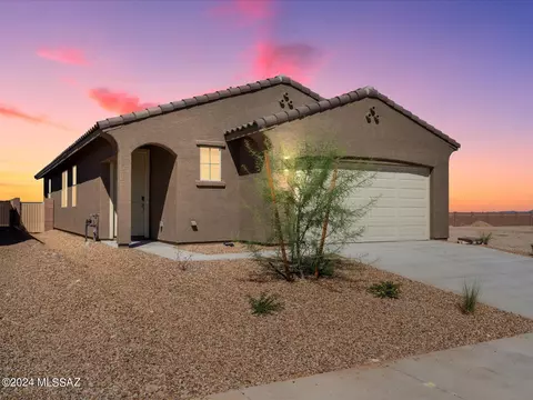 11056 S Rila Dr, Vail, AZ 85641