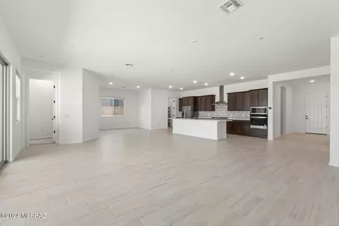 Living - 12812 E Tortoise Pointe Pl, Vail, AZ 85641 photo 6 of 7