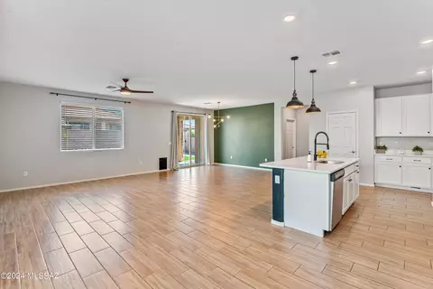14180 E Vardo Dr, Vail, AZ 85641 photo 7