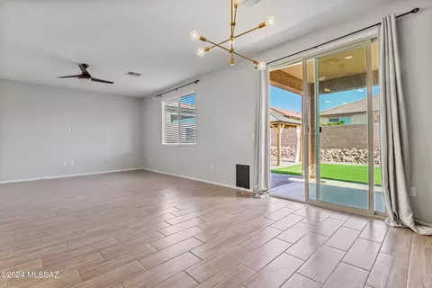 14180 E Vardo Dr, Vail, AZ 85641 photo 9