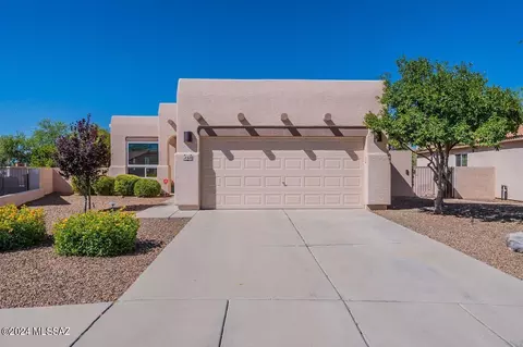 68 E Yucca Cove Pl, Oro Valley, AZ 85755