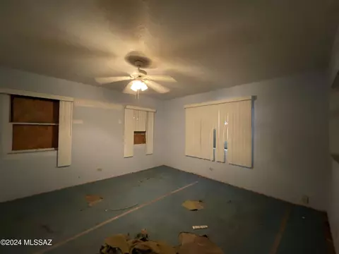 Bedroom - 1367 E Drexel Rd, Tucson, AZ 85706 photo 2 of 4