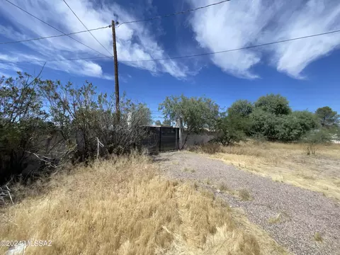 Exterior - 1367 E Drexel Rd, Tucson, AZ 85706 photo 1 of 7