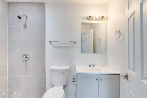 Bath - 813 E 33rd St, Tucson, AZ 85713 photo 1 of 4