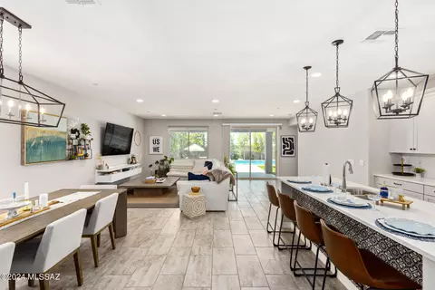 14164 E Oxen Ln, Vail, AZ 85641 photo 2
