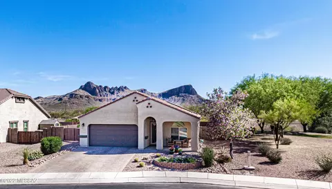 8851 W Cadwell Way, Marana, AZ 85653