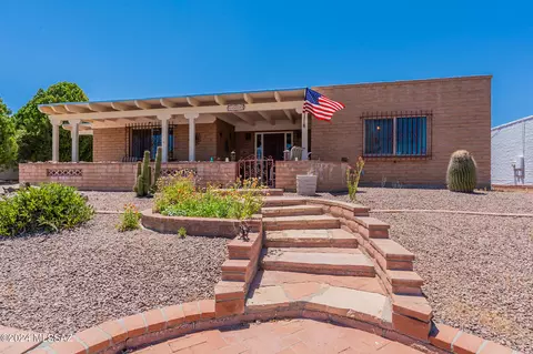 1500 S San Luis, Green Valley, AZ 85614