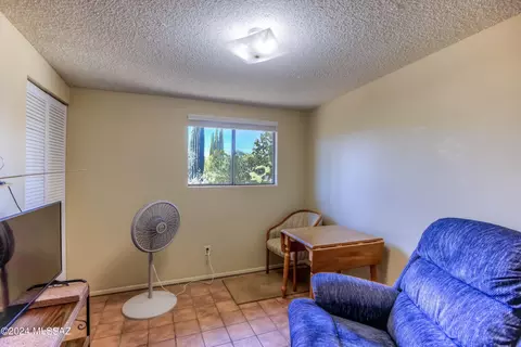 Bedroom - 6565 E David Dr, Tucson, AZ 85730 photo 1 of 5