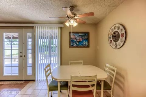 Dining - 6565 E David Dr, Tucson, AZ 85730 photo 3 of 3