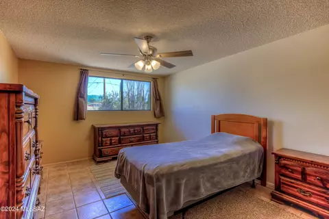 Bedroom - 6565 E David Dr, Tucson, AZ 85730 photo 3 of 5