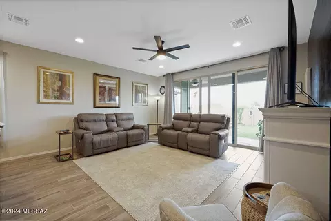 11821 E Becker Dr, Vail, AZ 85641 photo 26