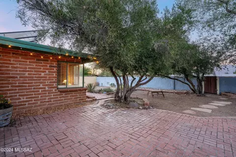 5325 E 6th St, Tucson, AZ 85711 photo 25
