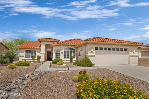 39604 S Sand Crest Dr, Tucson, AZ 85739