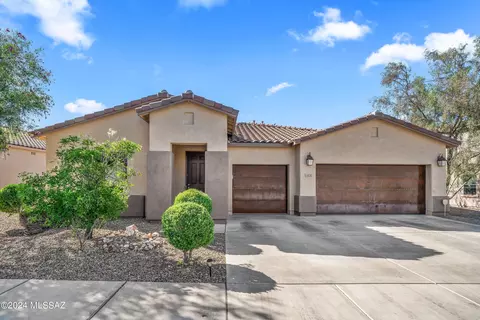 11474 N Adobe Village Pl, Marana, AZ 85658