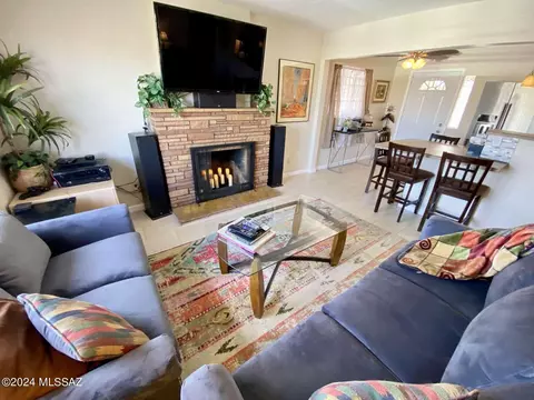1348 E Grant Rd, Tucson, AZ 85719