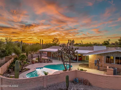6610 N Camino Libby, Tucson, AZ 85718