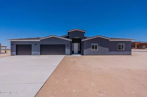 1179 N Range Rider Pl, Vail, AZ 85641