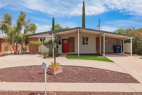 5034 E Cooper St, Tucson, AZ 85711