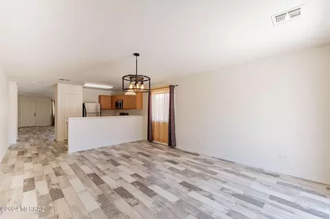 1634 E St Thomas St, Tucson, AZ 85713 photo 16