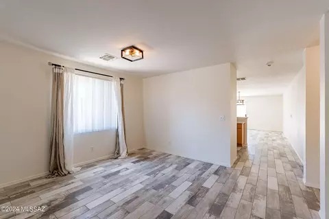 1634 E St Thomas St, Tucson, AZ 85713 photo 10