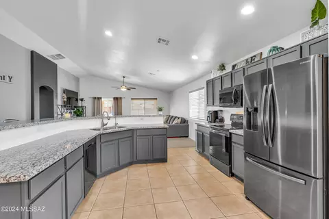 3957 E Nico Ln, Tucson, AZ 85706