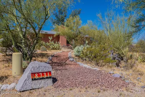 8731 N Yellowstone Ave, Tucson, AZ 85704